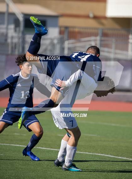 Thumbnail 3 in Bishop Amat vs Saint Paul photogallery.