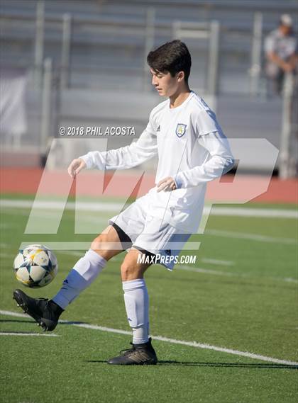 Thumbnail 3 in Bishop Amat vs Saint Paul photogallery.