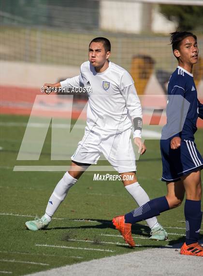 Thumbnail 3 in Bishop Amat vs Saint Paul photogallery.