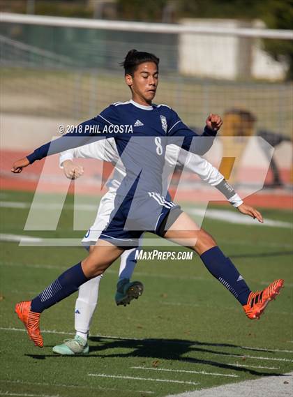 Thumbnail 2 in Bishop Amat vs Saint Paul photogallery.
