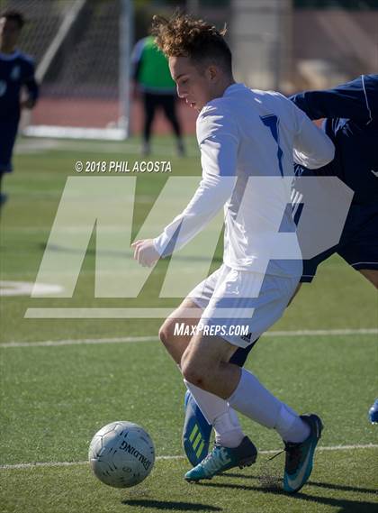 Thumbnail 1 in Bishop Amat vs Saint Paul photogallery.