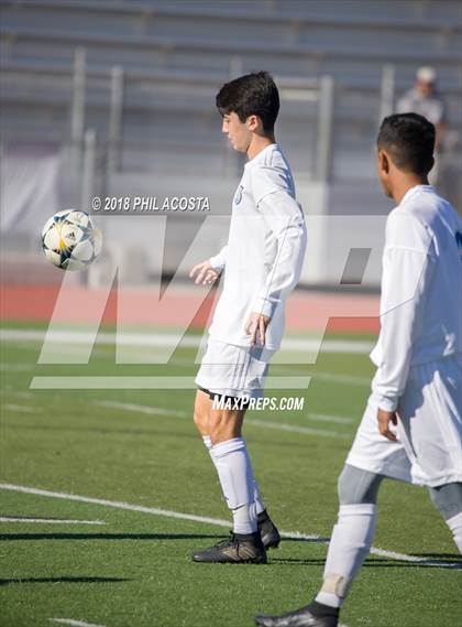 Thumbnail 3 in Bishop Amat vs Saint Paul photogallery.