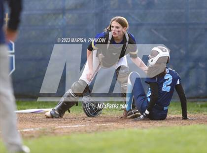Thumbnail 3 in Bishop Grimes vs Cato-Meridian photogallery.