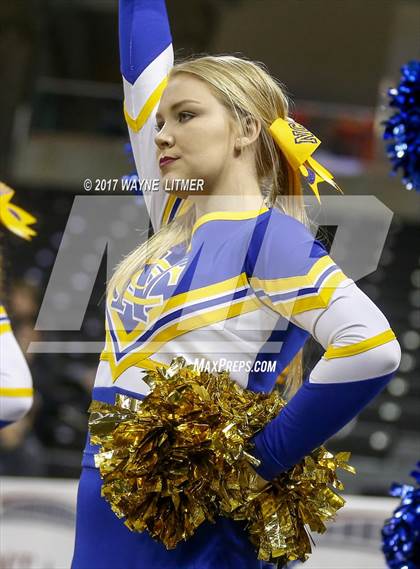 Thumbnail 3 in Ryle vs Newport Central Catholic (Ninth Region) photogallery.