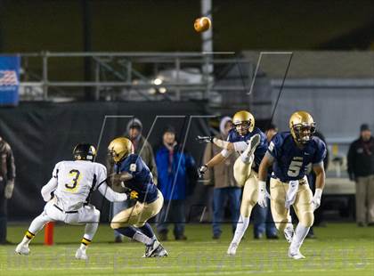 Thumbnail 3 in Bishop McDevitt vs. Archbishop Wood (PIAA Class AAA Final) photogallery.