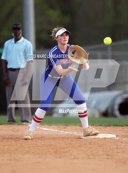 Thumbnail 3 in Marvin Ridge @ Weddington photogallery.