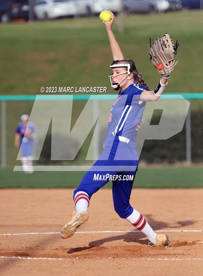 Thumbnail 2 in Marvin Ridge @ Weddington photogallery.