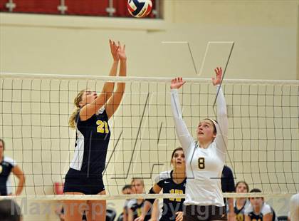 Thumbnail 2 in Pope John Paul II vs. Bethlehem Catholic (PIAA Class AA 1st Round) photogallery.