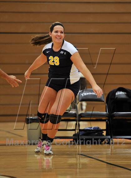 Thumbnail 2 in Pope John Paul II vs. Bethlehem Catholic (PIAA Class AA 1st Round) photogallery.