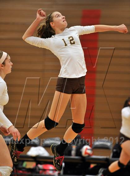Thumbnail 3 in Pope John Paul II vs. Bethlehem Catholic (PIAA Class AA 1st Round) photogallery.