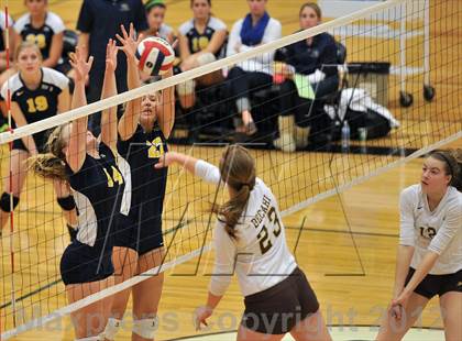 Thumbnail 2 in Pope John Paul II vs. Bethlehem Catholic (PIAA Class AA 1st Round) photogallery.