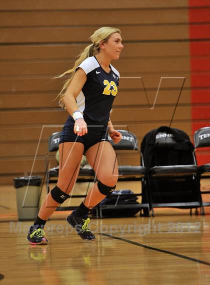Thumbnail 1 in Pope John Paul II vs. Bethlehem Catholic (PIAA Class AA 1st Round) photogallery.