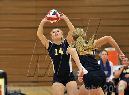 Thumbnail 2 in Pope John Paul II vs. Bethlehem Catholic (PIAA Class AA 1st Round) photogallery.