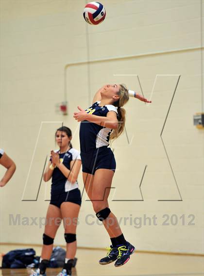 Thumbnail 1 in Pope John Paul II vs. Bethlehem Catholic (PIAA Class AA 1st Round) photogallery.