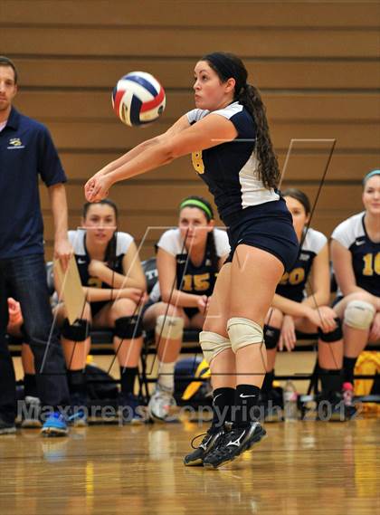 Thumbnail 1 in Pope John Paul II vs. Bethlehem Catholic (PIAA Class AA 1st Round) photogallery.