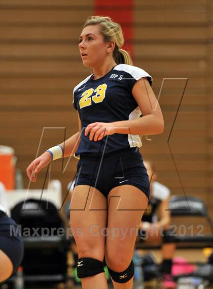 Thumbnail 1 in Pope John Paul II vs. Bethlehem Catholic (PIAA Class AA 1st Round) photogallery.