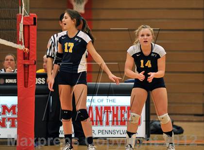 Thumbnail 3 in Pope John Paul II vs. Bethlehem Catholic (PIAA Class AA 1st Round) photogallery.