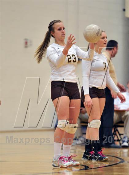 Thumbnail 2 in Pope John Paul II vs. Bethlehem Catholic (PIAA Class AA 1st Round) photogallery.