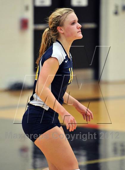 Thumbnail 2 in Pope John Paul II vs. Bethlehem Catholic (PIAA Class AA 1st Round) photogallery.