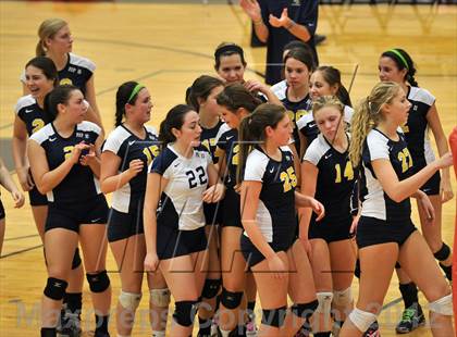 Thumbnail 1 in Pope John Paul II vs. Bethlehem Catholic (PIAA Class AA 1st Round) photogallery.
