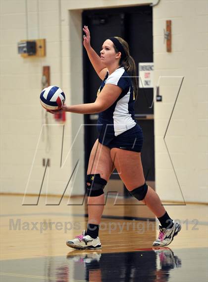 Thumbnail 3 in Pope John Paul II vs. Bethlehem Catholic (PIAA Class AA 1st Round) photogallery.