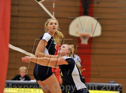 Thumbnail 1 in Pope John Paul II vs. Bethlehem Catholic (PIAA Class AA 1st Round) photogallery.