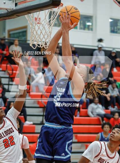 Thumbnail 2 in Cedar Grove @ Dutchtown photogallery.