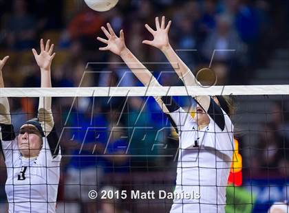 Thumbnail 2 in Valley vs. Pagosa Springs (CHSAA 3A Playoff) photogallery.