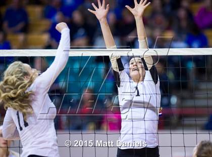 Thumbnail 2 in Valley vs. Pagosa Springs (CHSAA 3A Playoff) photogallery.