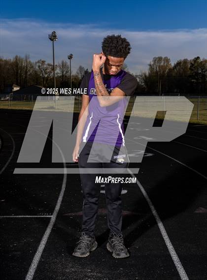 Thumbnail 2 in DeSoto Central (Team & Individual) photogallery.