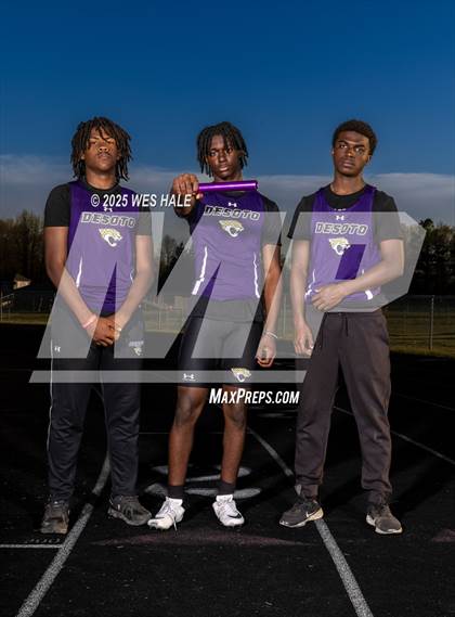 Thumbnail 2 in DeSoto Central (Team & Individual) photogallery.