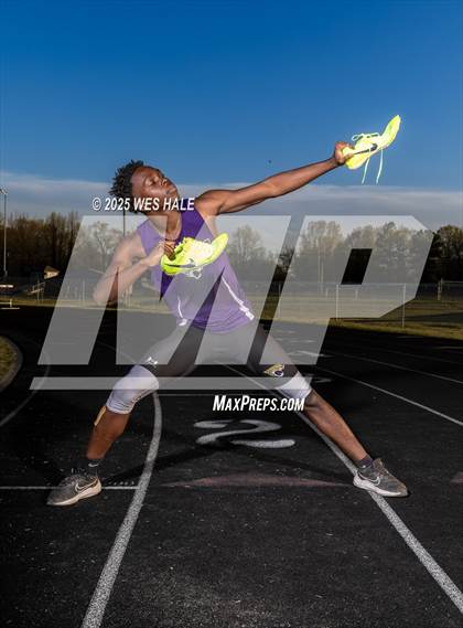 Thumbnail 1 in DeSoto Central (Team & Individual) photogallery.