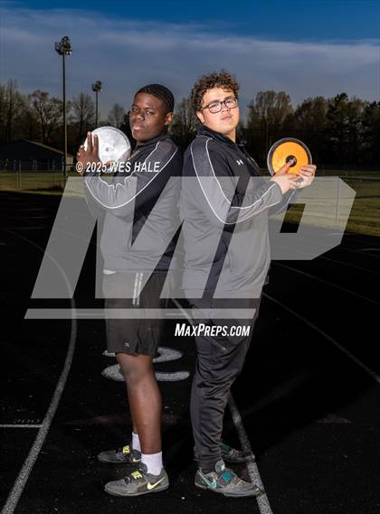 Thumbnail 2 in DeSoto Central (Team & Individual) photogallery.
