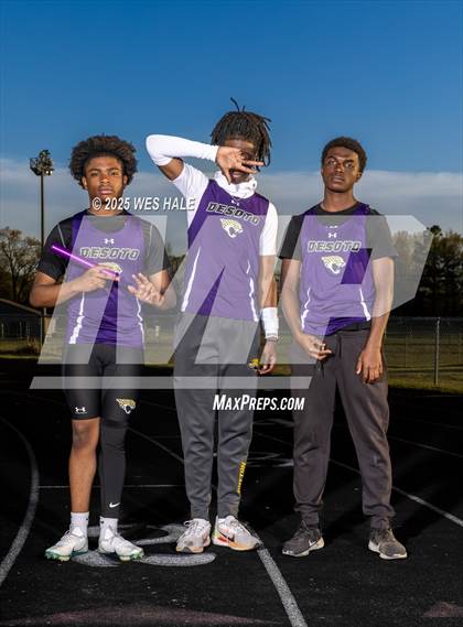 Thumbnail 2 in DeSoto Central (Team & Individual) photogallery.
