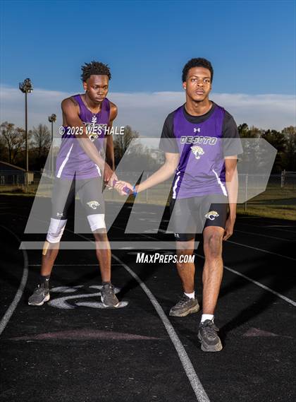 Thumbnail 2 in DeSoto Central (Team & Individual) photogallery.