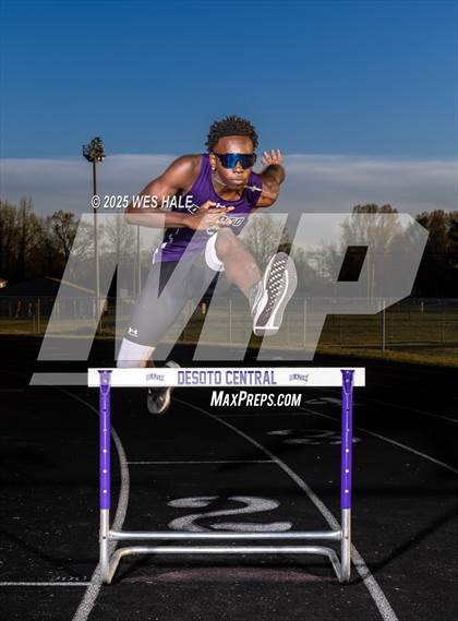 Thumbnail 2 in DeSoto Central (Team & Individual) photogallery.