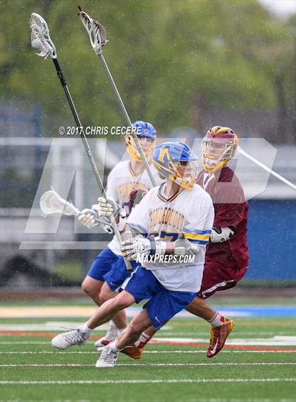 Thumbnail 3 in Ithaca @ Irondequoit photogallery.