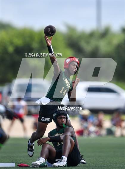 Thumbnail 1 in Cypress Falls vs. Anderson (Texas State 7 on 7 Tournament) photogallery.