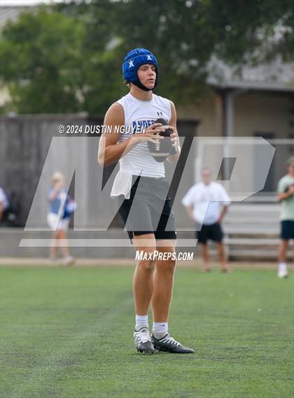 Thumbnail 2 in Cypress Falls vs. Anderson (Texas State 7 on 7 Tournament) photogallery.