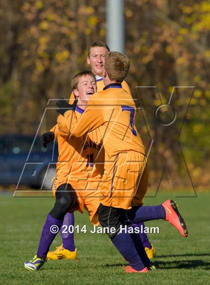 Thumbnail 1 in Lansing vs. Rhinebeck (NYSPHSAA Class C Semifinal) photogallery.