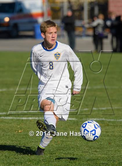 Thumbnail 3 in Lansing vs. Rhinebeck (NYSPHSAA Class C Semifinal) photogallery.