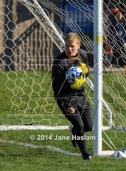 Thumbnail 1 in Lansing vs. Rhinebeck (NYSPHSAA Class C Semifinal) photogallery.