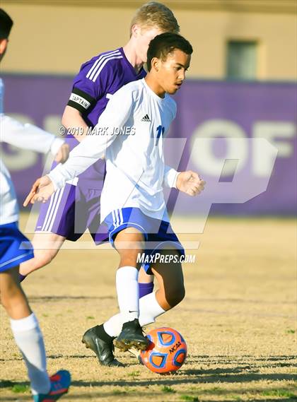 Thumbnail 2 in Kingman @ Northwest Christian photogallery.