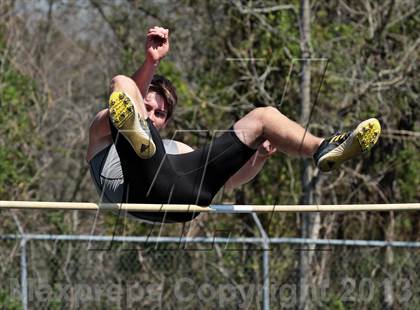 Thumbnail 3 in Mountain Press Relays photogallery.