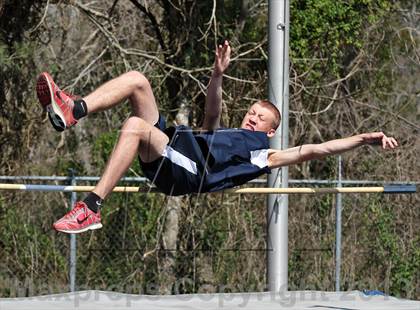 Thumbnail 3 in Mountain Press Relays photogallery.