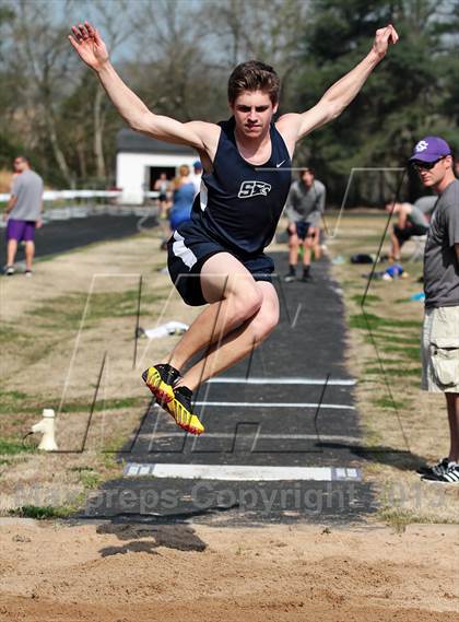 Thumbnail 1 in Mountain Press Relays photogallery.