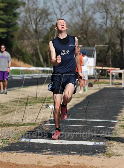 Thumbnail 2 in Mountain Press Relays photogallery.