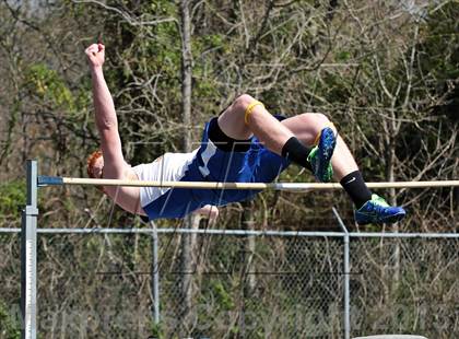 Thumbnail 1 in Mountain Press Relays photogallery.