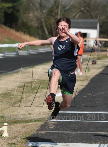 Thumbnail 1 in Mountain Press Relays photogallery.