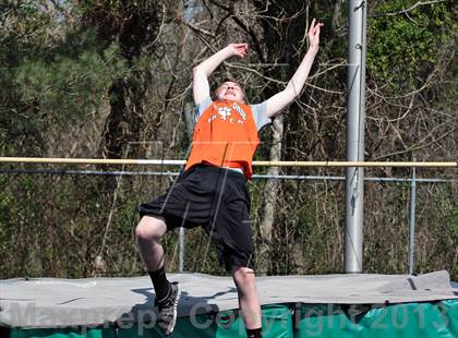 Thumbnail 1 in Mountain Press Relays photogallery.
